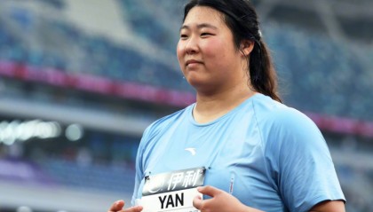 世界杯手机高清观看软件-打破亚洲纪录！18岁中国标枪选手严子怡投出71米74