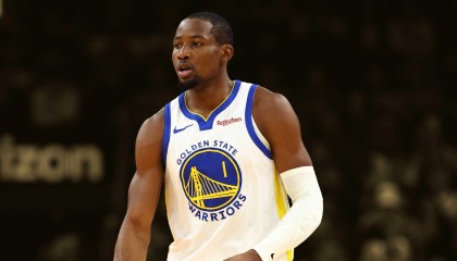 世界杯官方直播app下载中心手机版-阿里纳斯：库明加就不该再为勇士打球，除非承诺每场48分钟打满